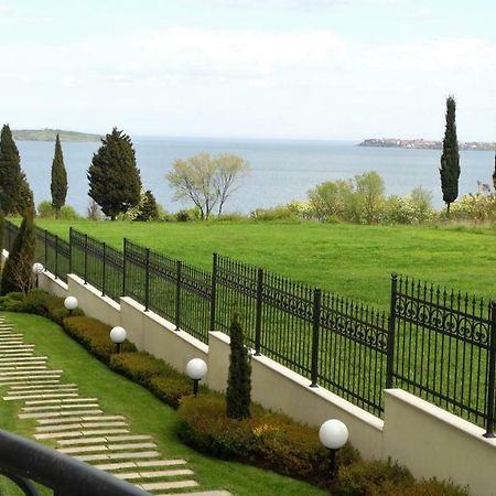 July'S Island Deluxe Apartment Chernomorets Bagian luar foto