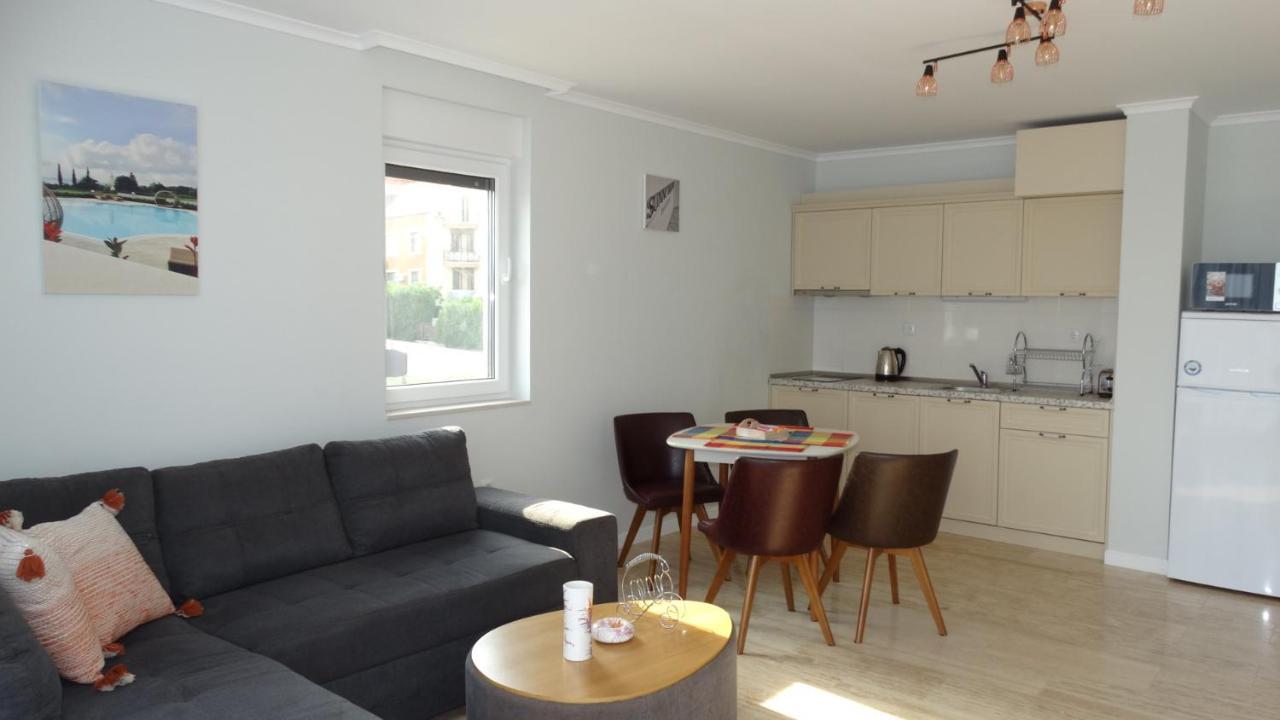 July'S Island Deluxe Apartment Chernomorets Bagian luar foto