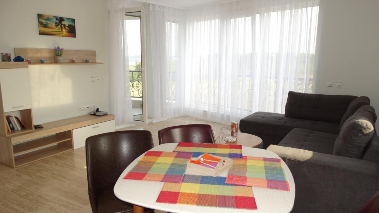 July'S Island Deluxe Apartment Chernomorets Bagian luar foto