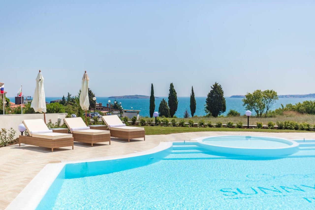 July'S Island Deluxe Apartment Chernomorets Bagian luar foto