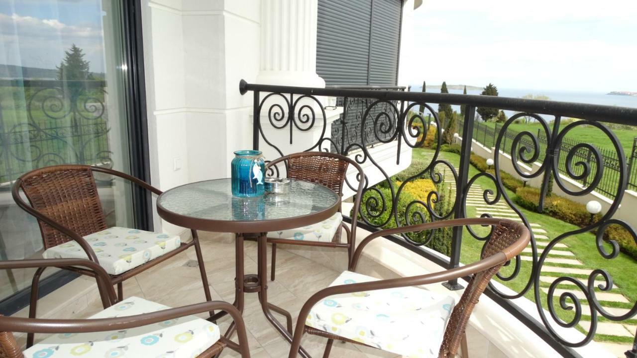 July'S Island Deluxe Apartment Chernomorets Bagian luar foto